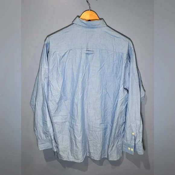 Orvis Sporting Traditions Outdoor Fishing Style Size Medium Blue 2-Pocket Shirt - Picture 2 of 3
